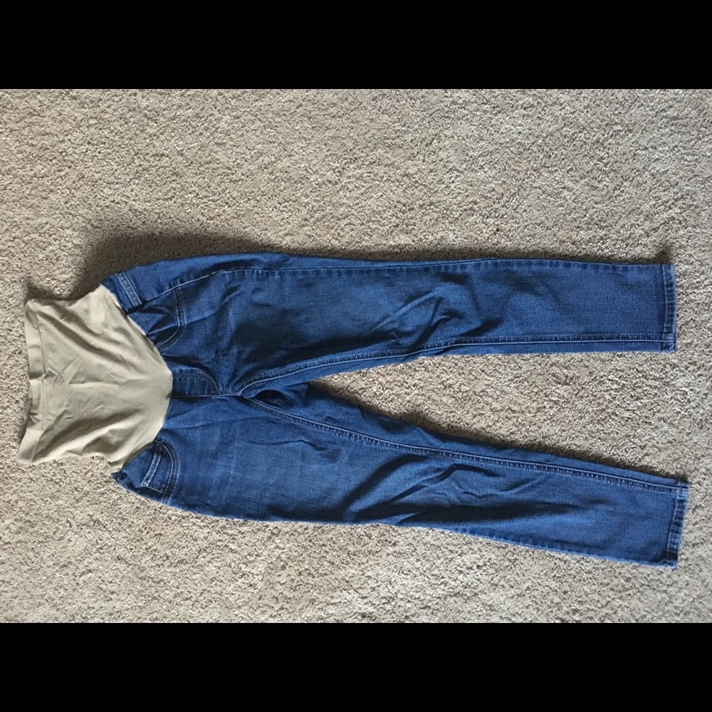 Jessica Simpson Maternity jeans